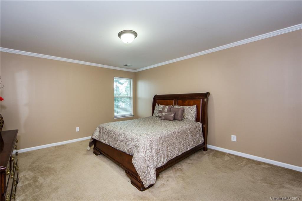 Dutchmans Ridge - Residential