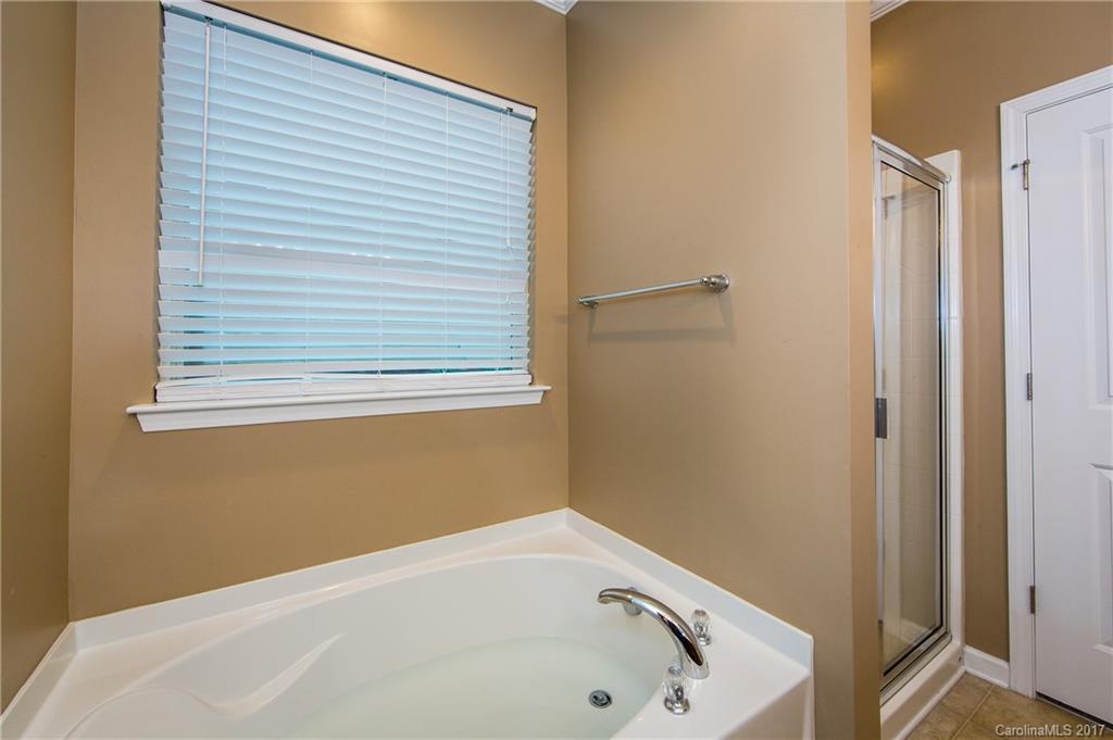 Dutchmans Ridge - Residential