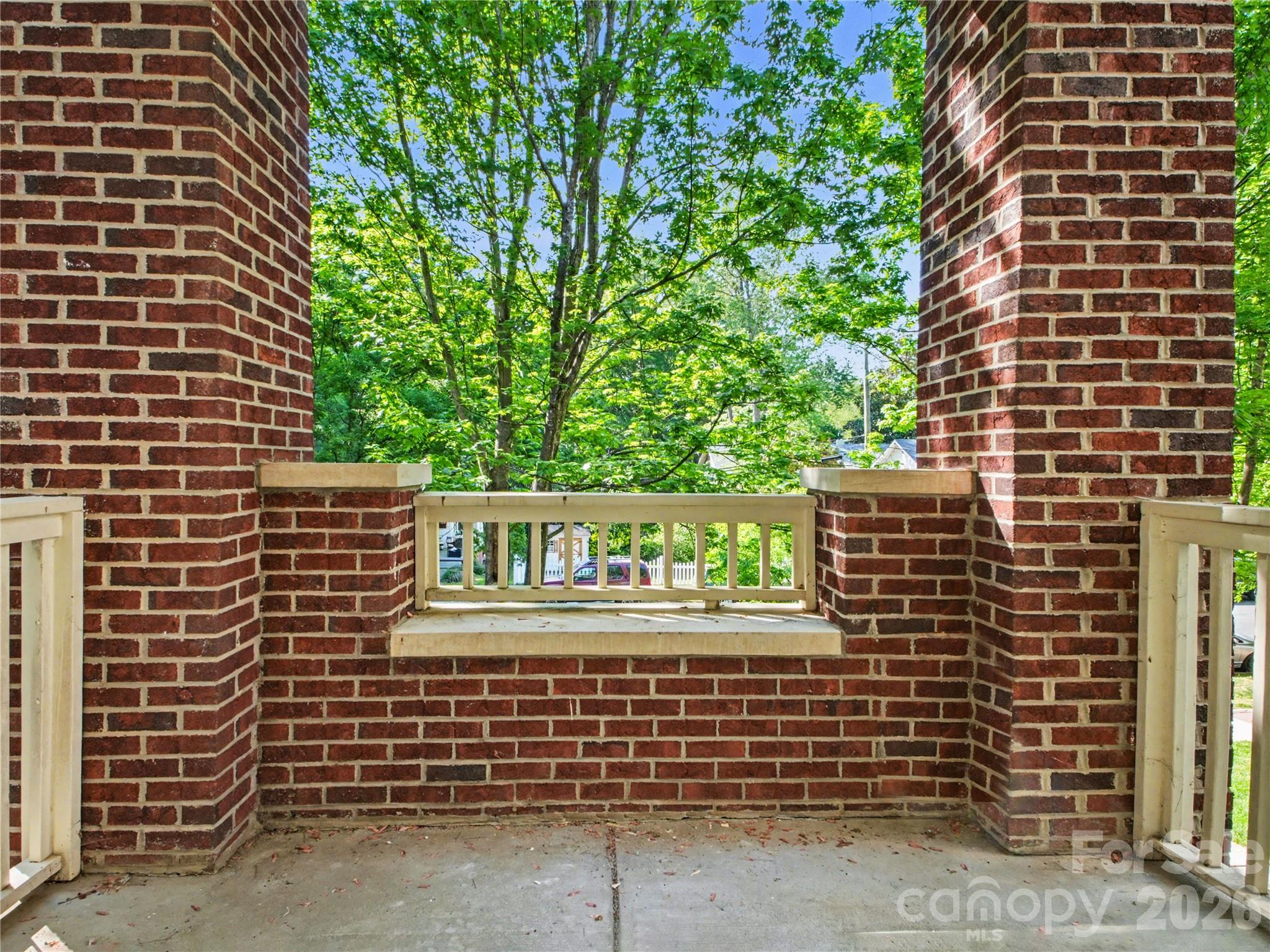 Elizabeth Place - Residential