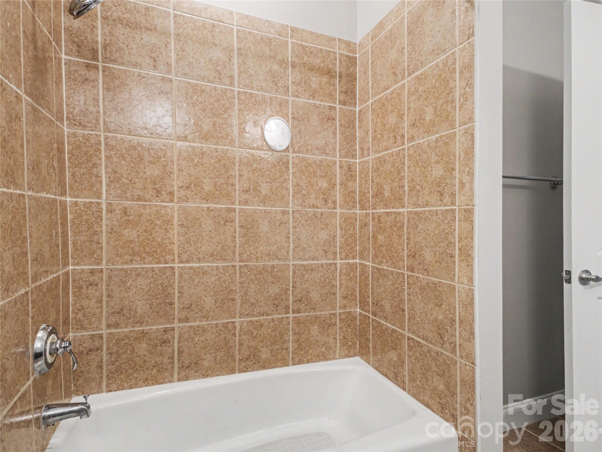 Elizabeth Place - Residential