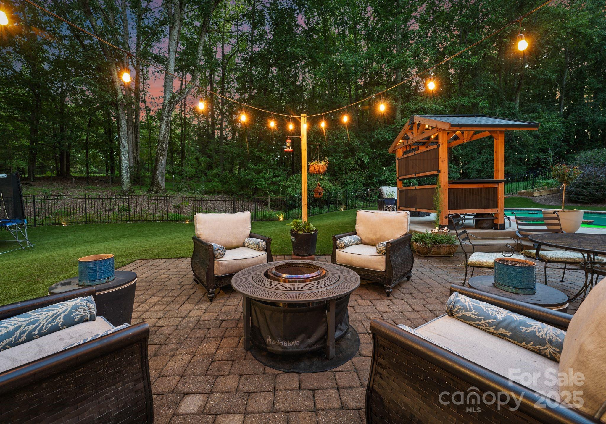 Williamsburg - Residential