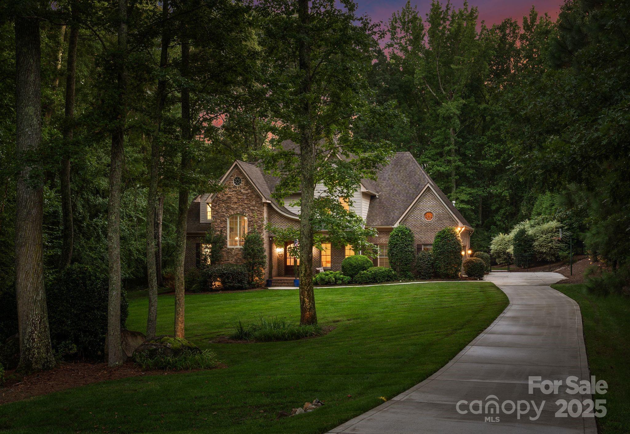 Williamsburg - Residential