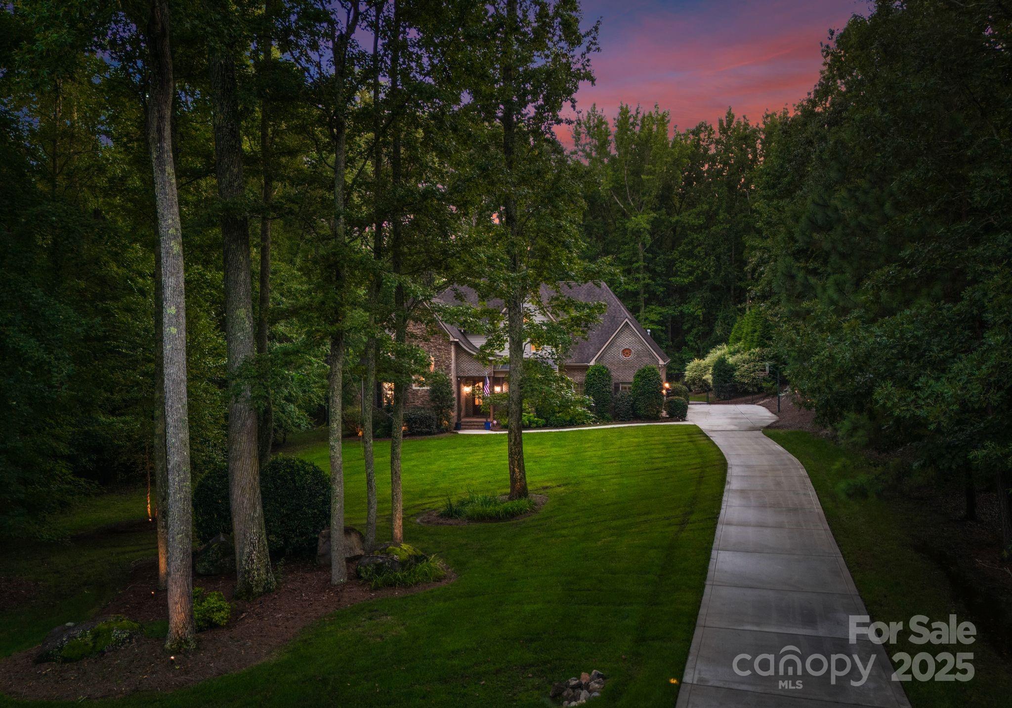 Williamsburg - Residential