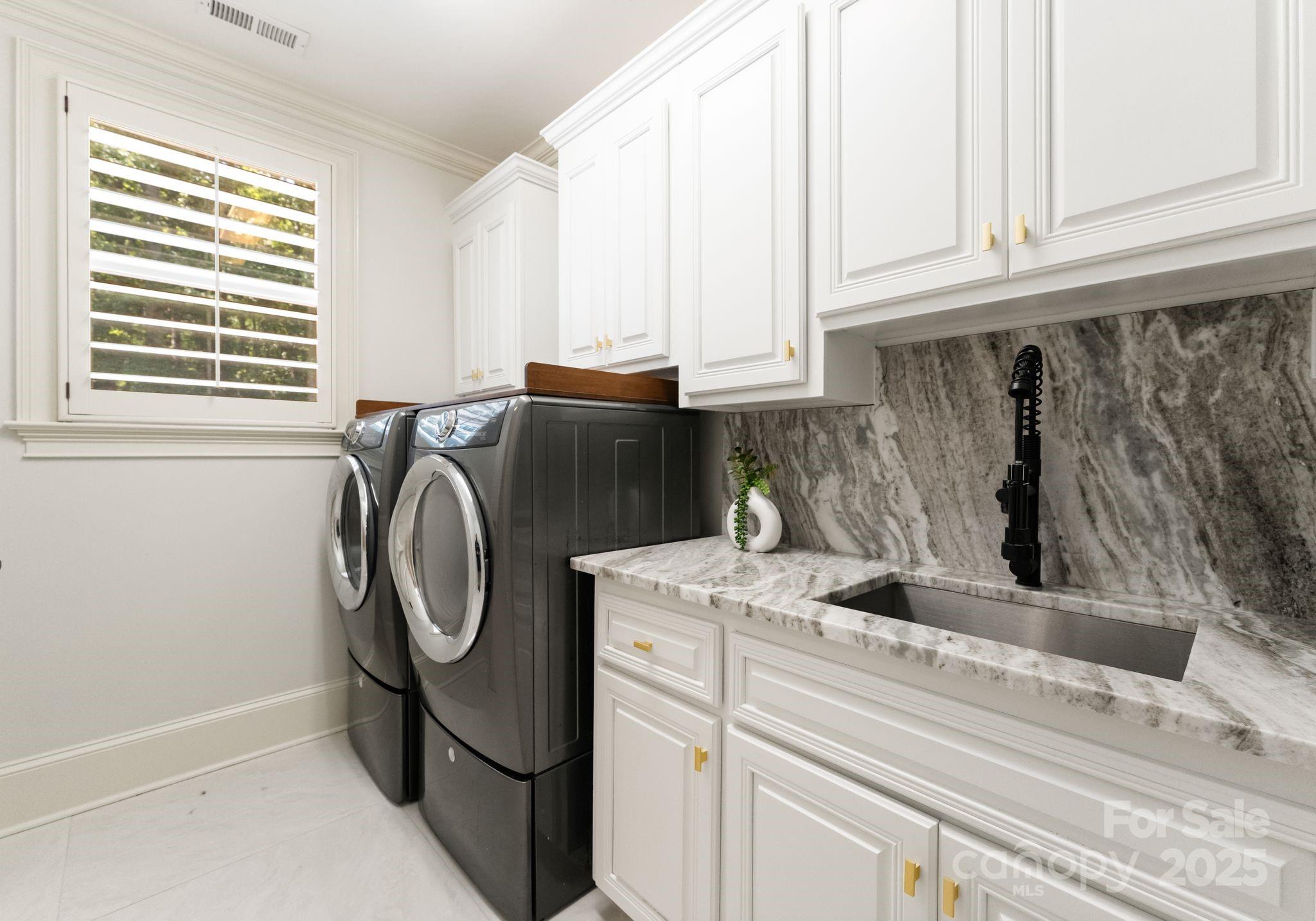 Williamsburg - Residential