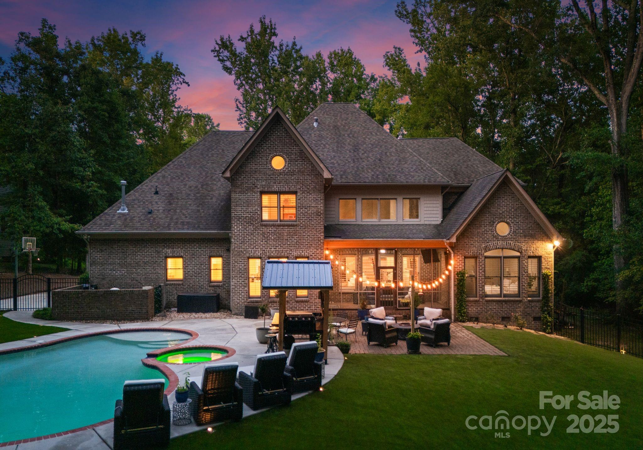 1056 James Madison Drive