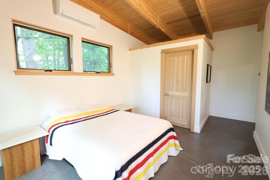 River Run at Mount Mitchell - Residential