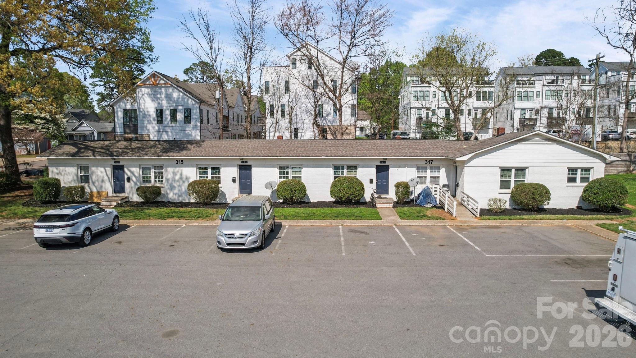 315 S Gardner Avenue