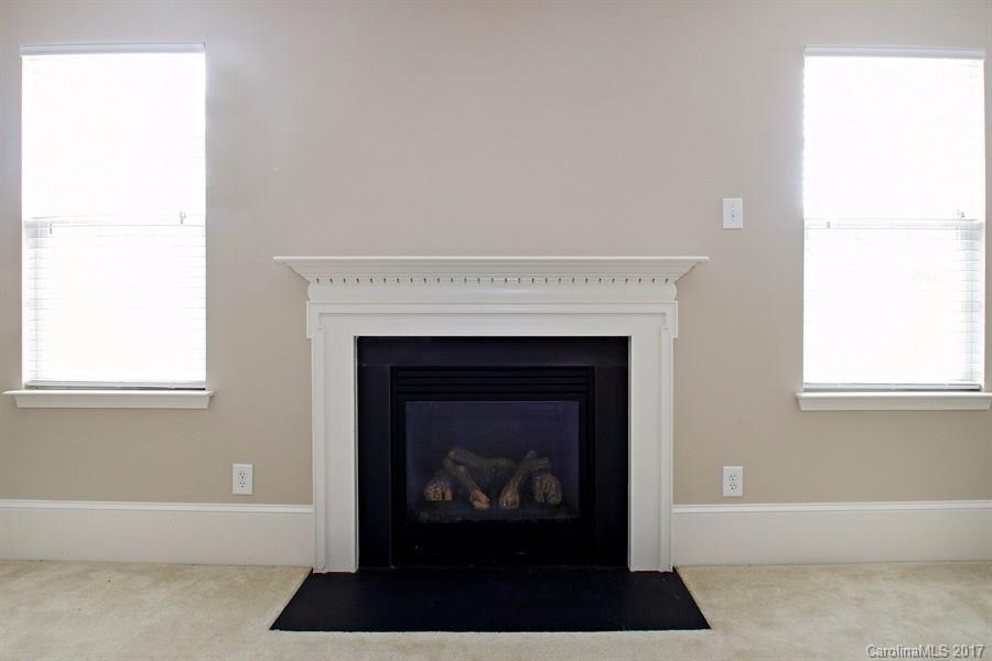 Lexington Commons - Residential Lease