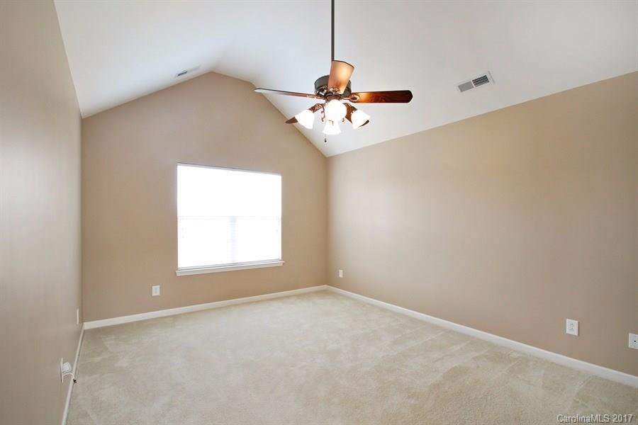 Lexington Commons - Residential Lease