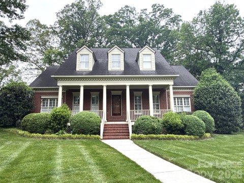 Photo of 1500 Ferncliff Road, Charlotte, NC 28211 (MLS # 4395444)