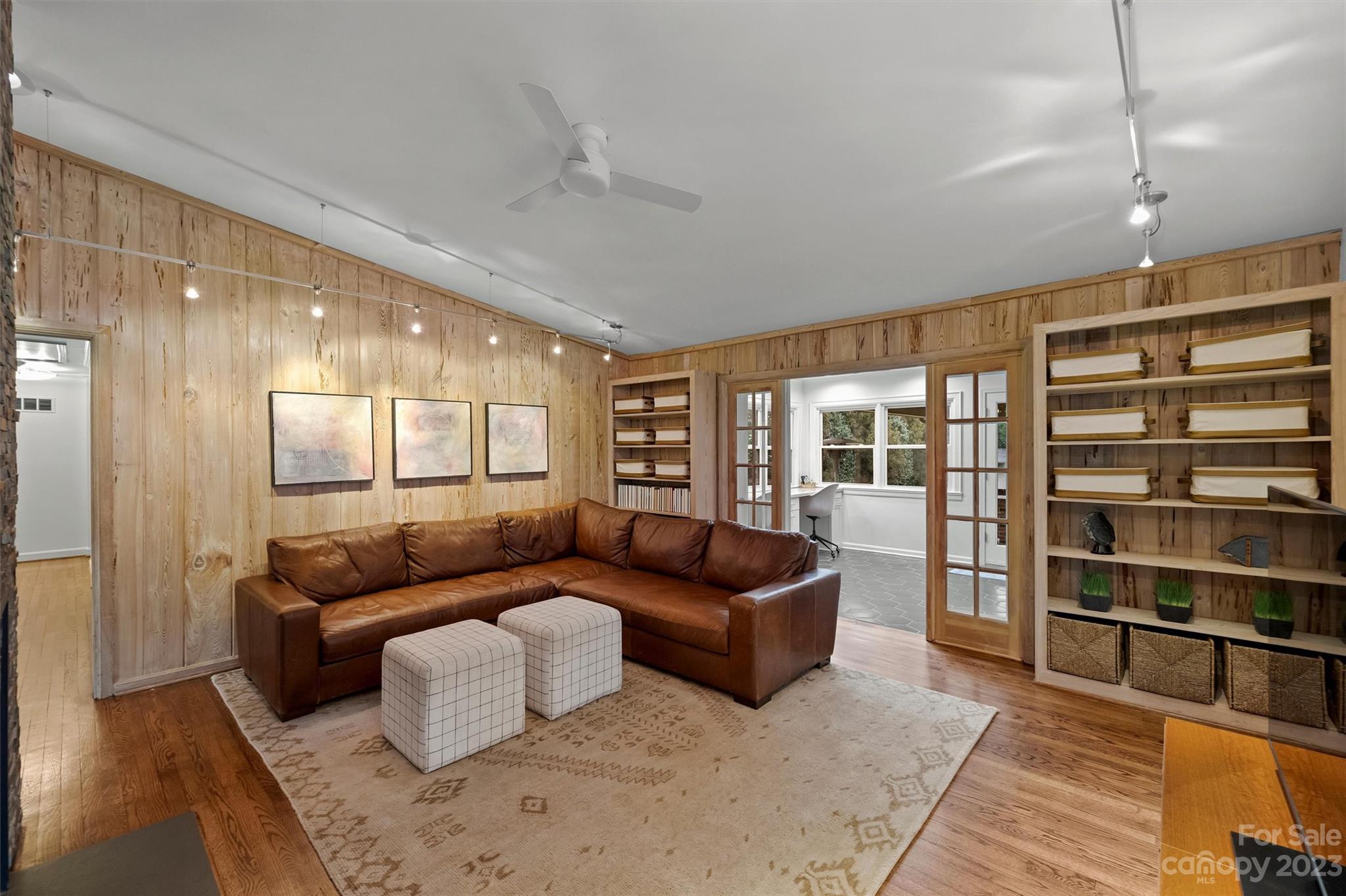 Town and Country Estates - Residential