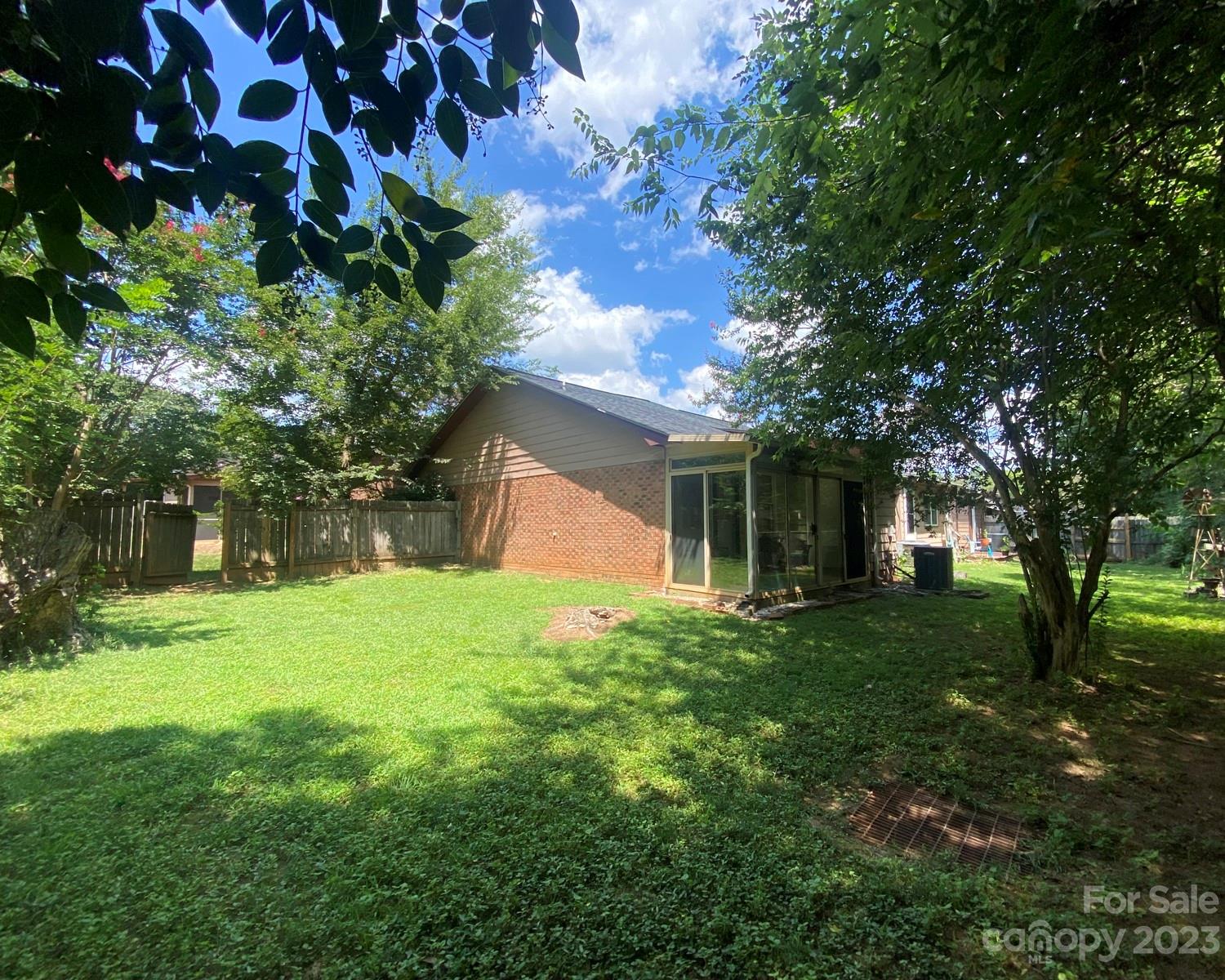 Parkwood Villas - Residential