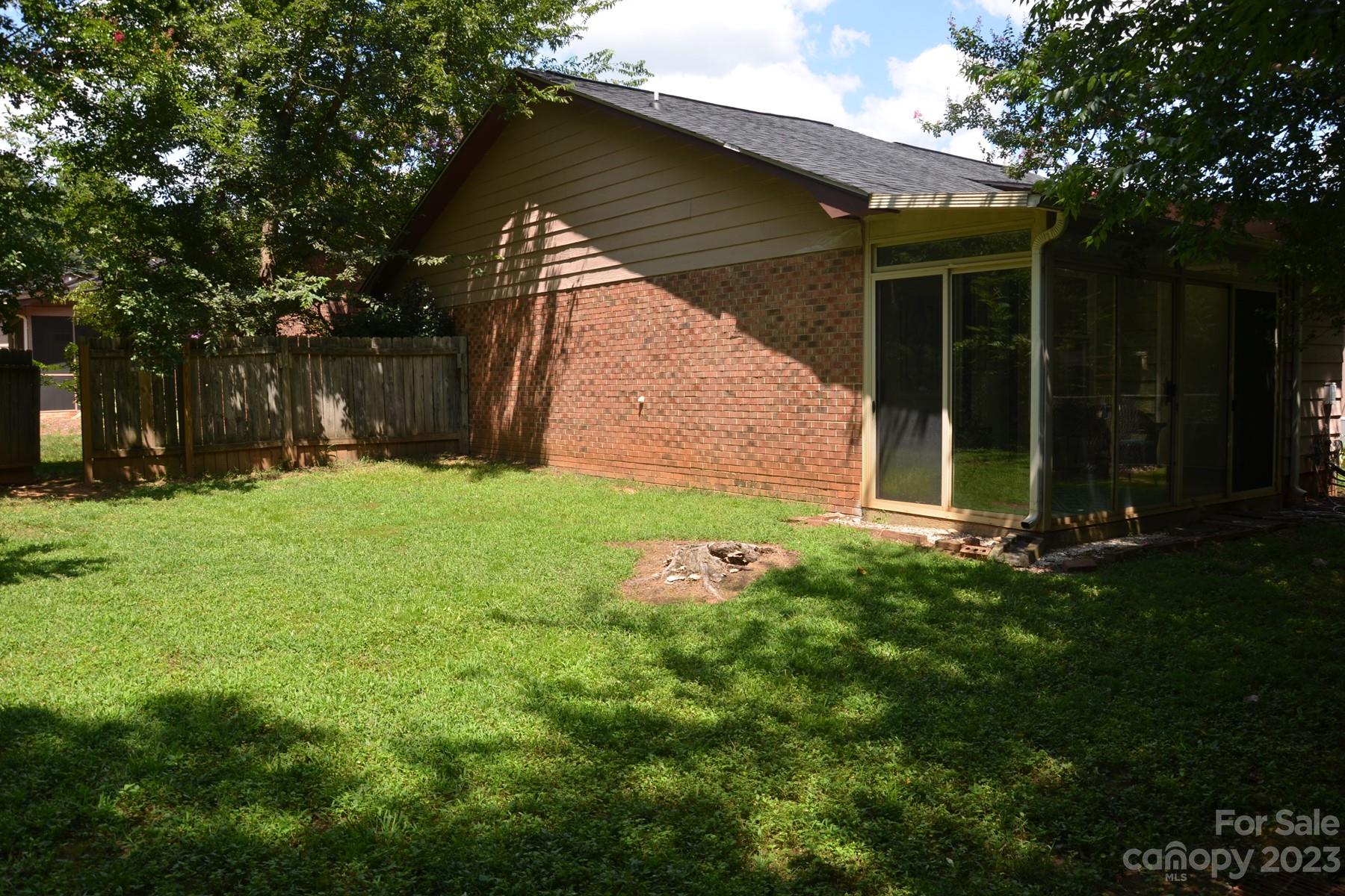 Parkwood Villas - Residential