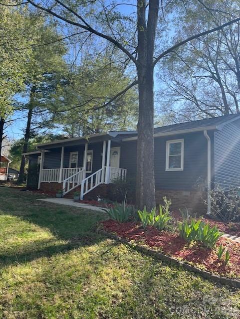 692 Radcliff Place NW