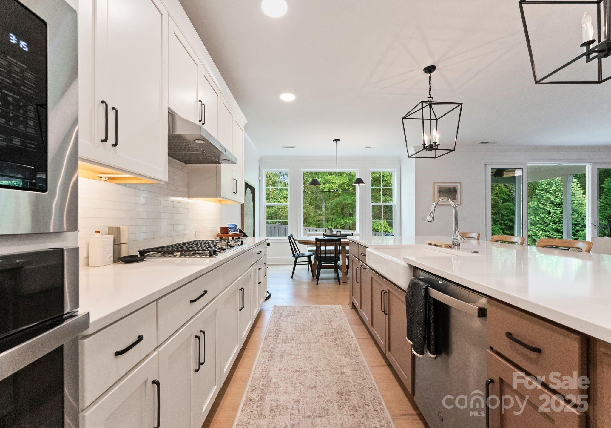 Oxford Manor - Residential