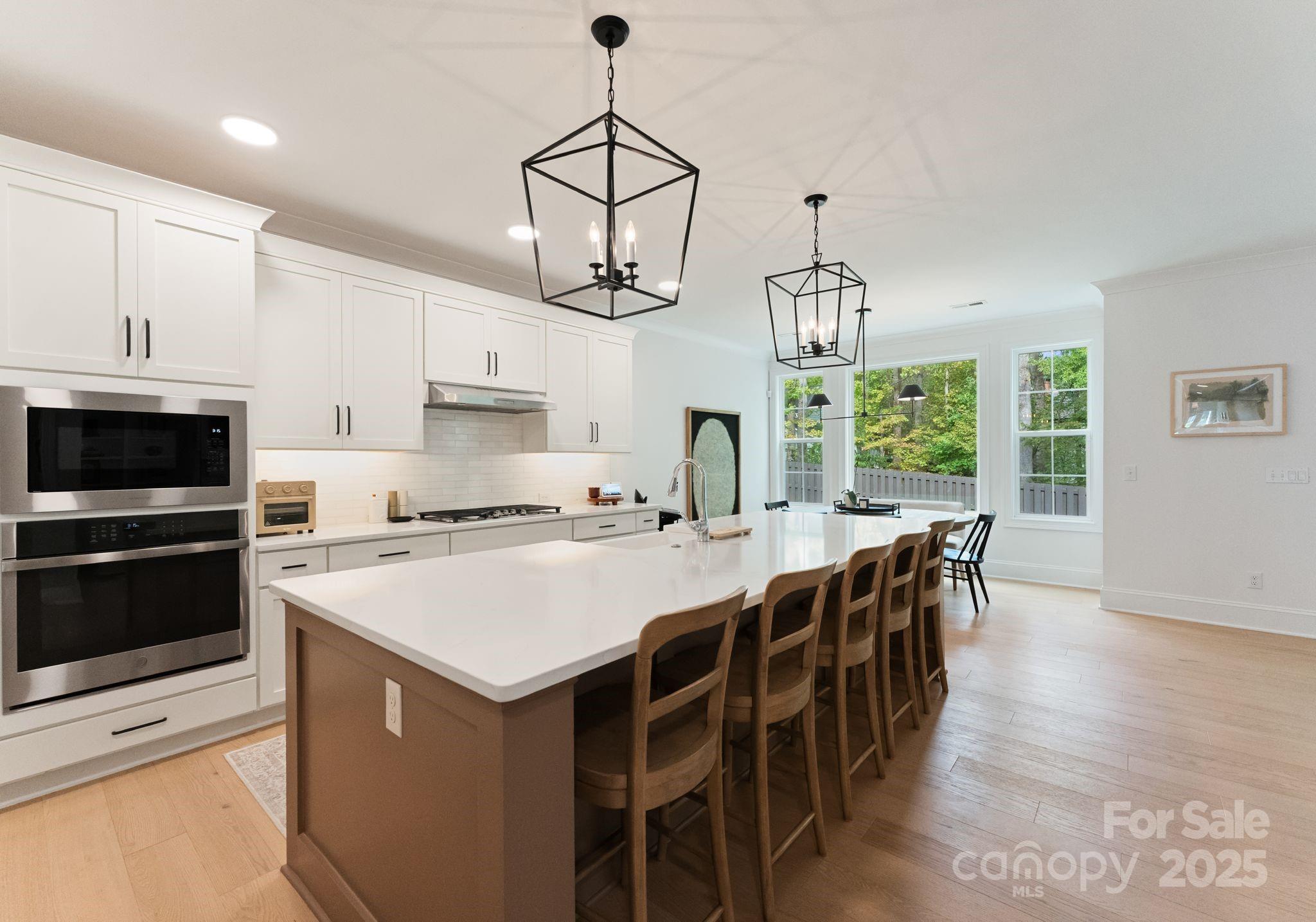 Oxford Manor - Residential