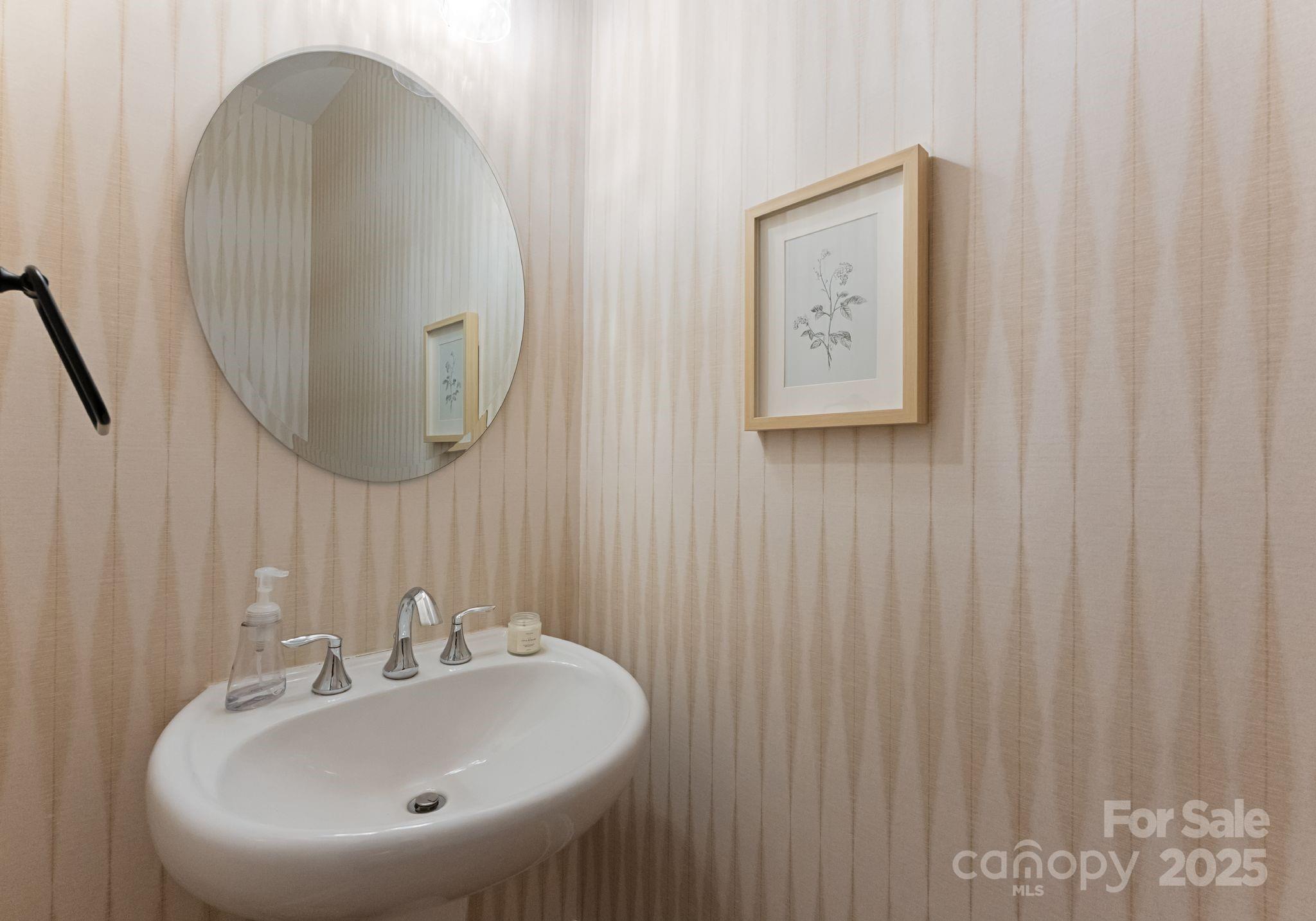 Oxford Manor - Residential