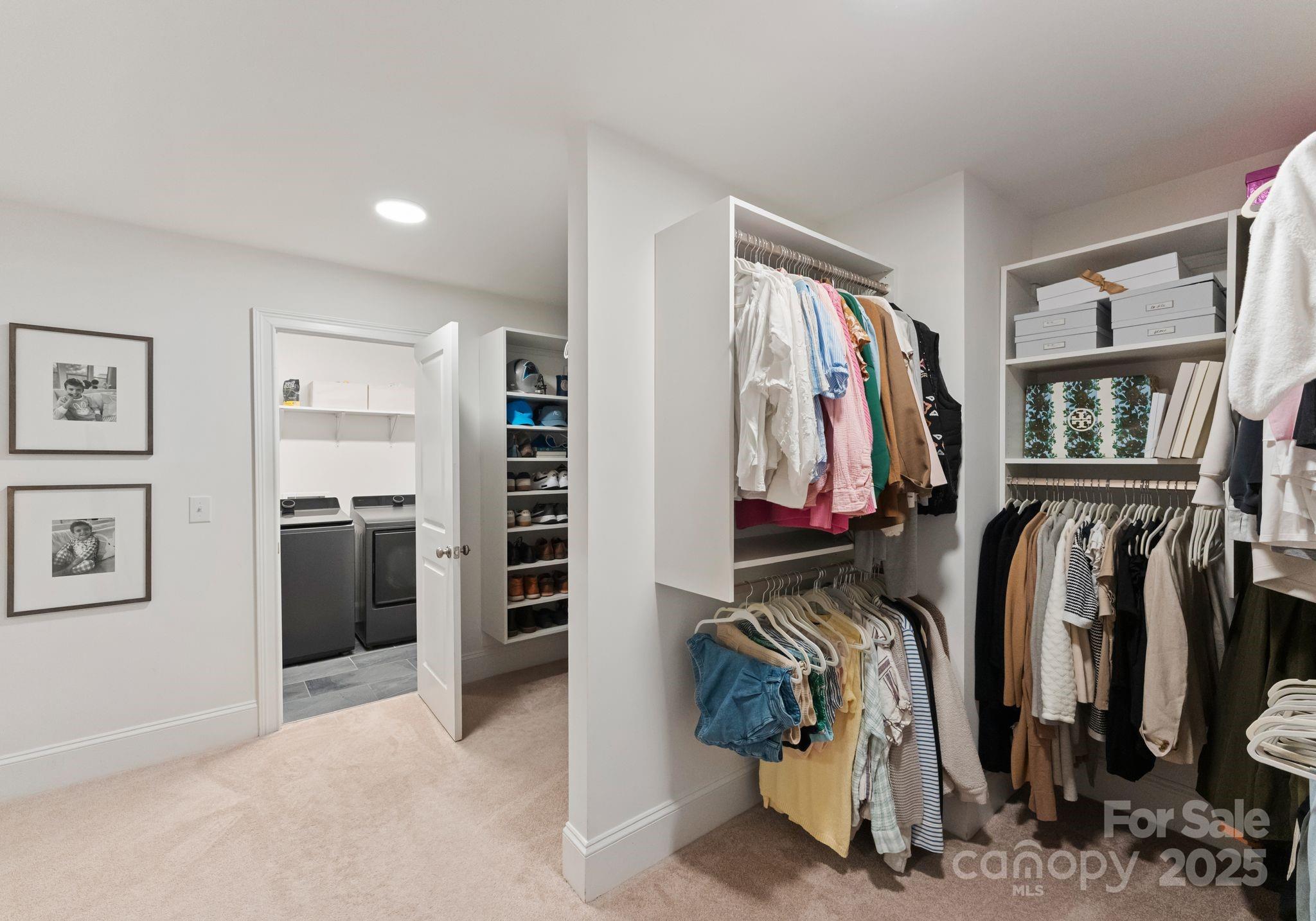 Oxford Manor - Residential