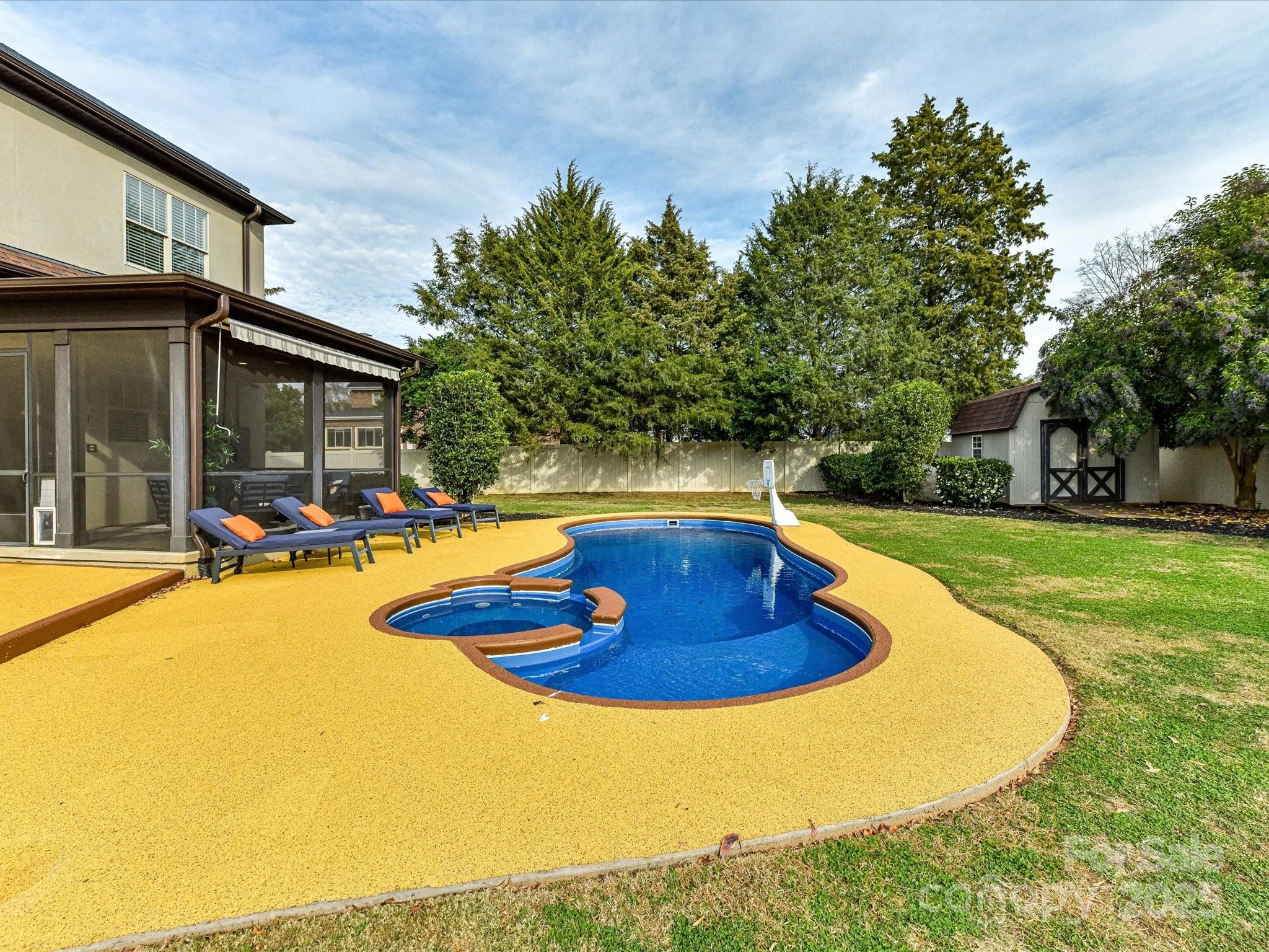 Lakeview Shores - Residential