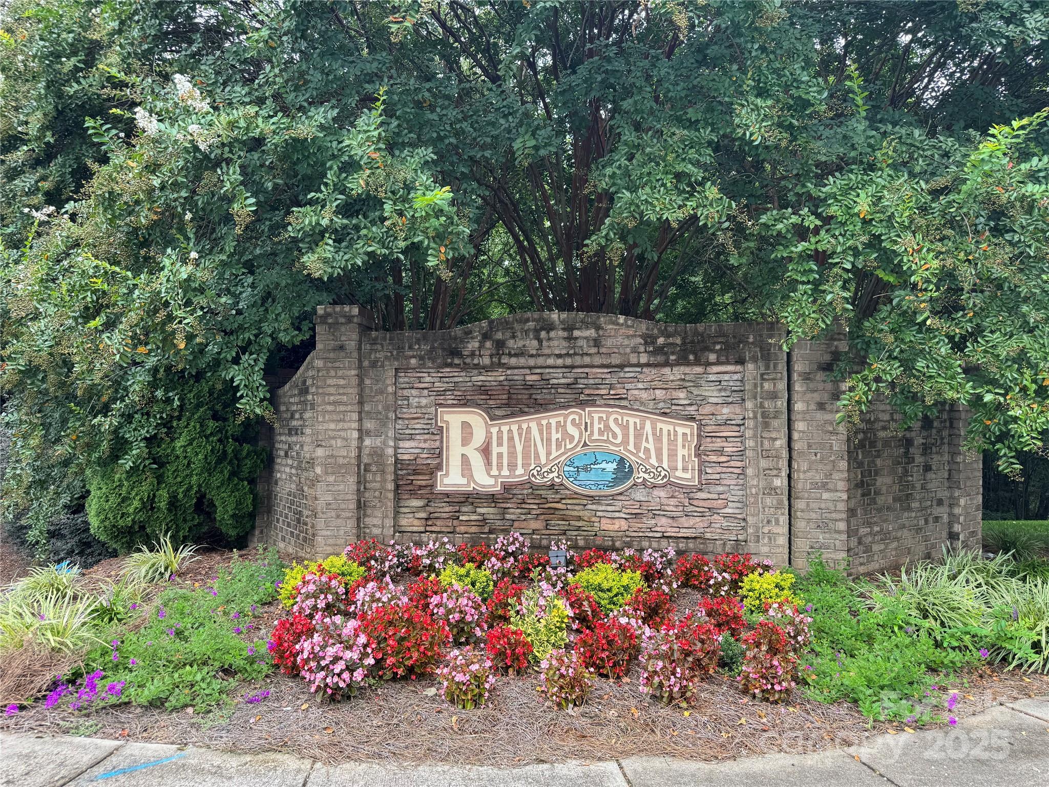 135 Coral Rutledge Drive 37