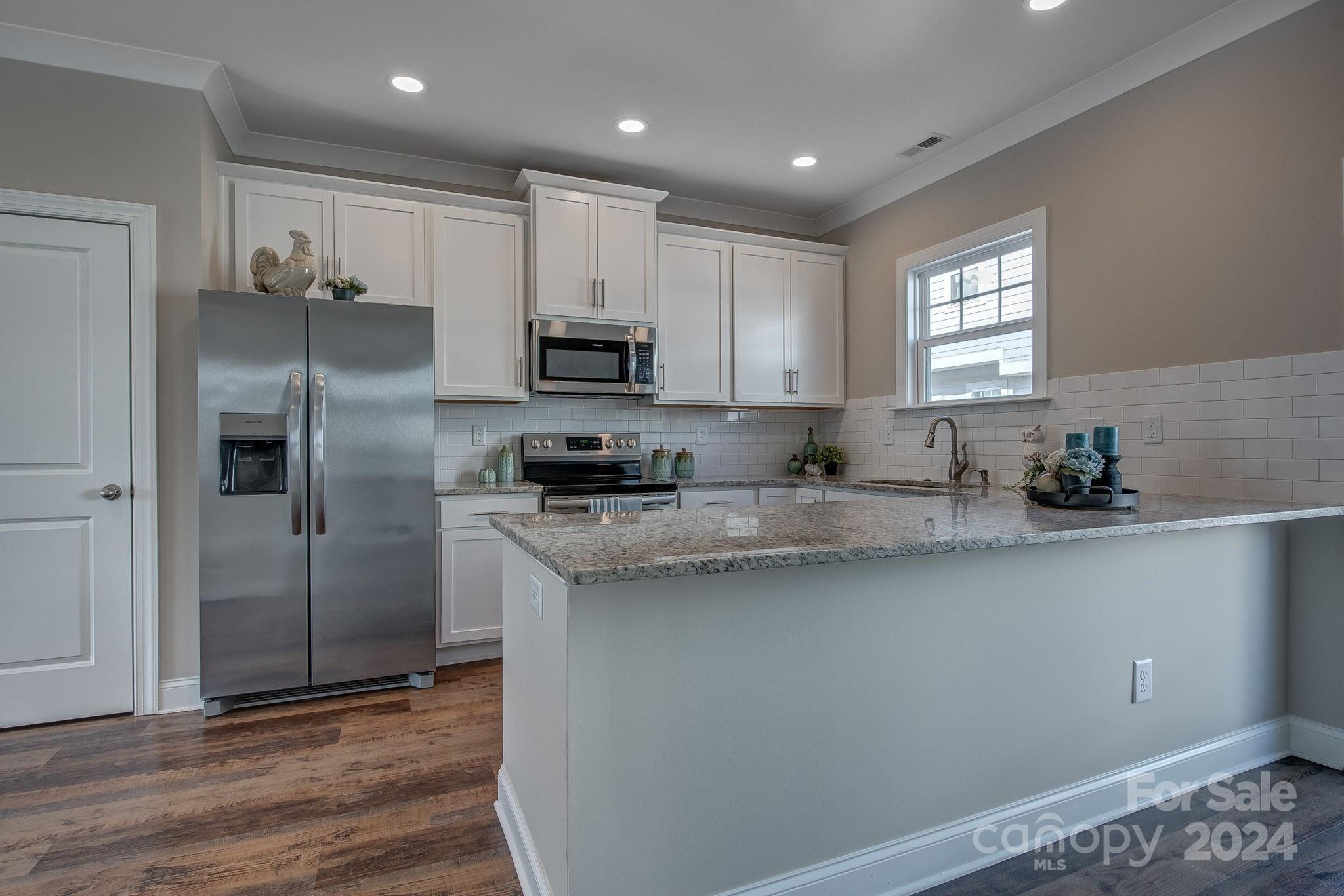 Belmont Crossing - Residential