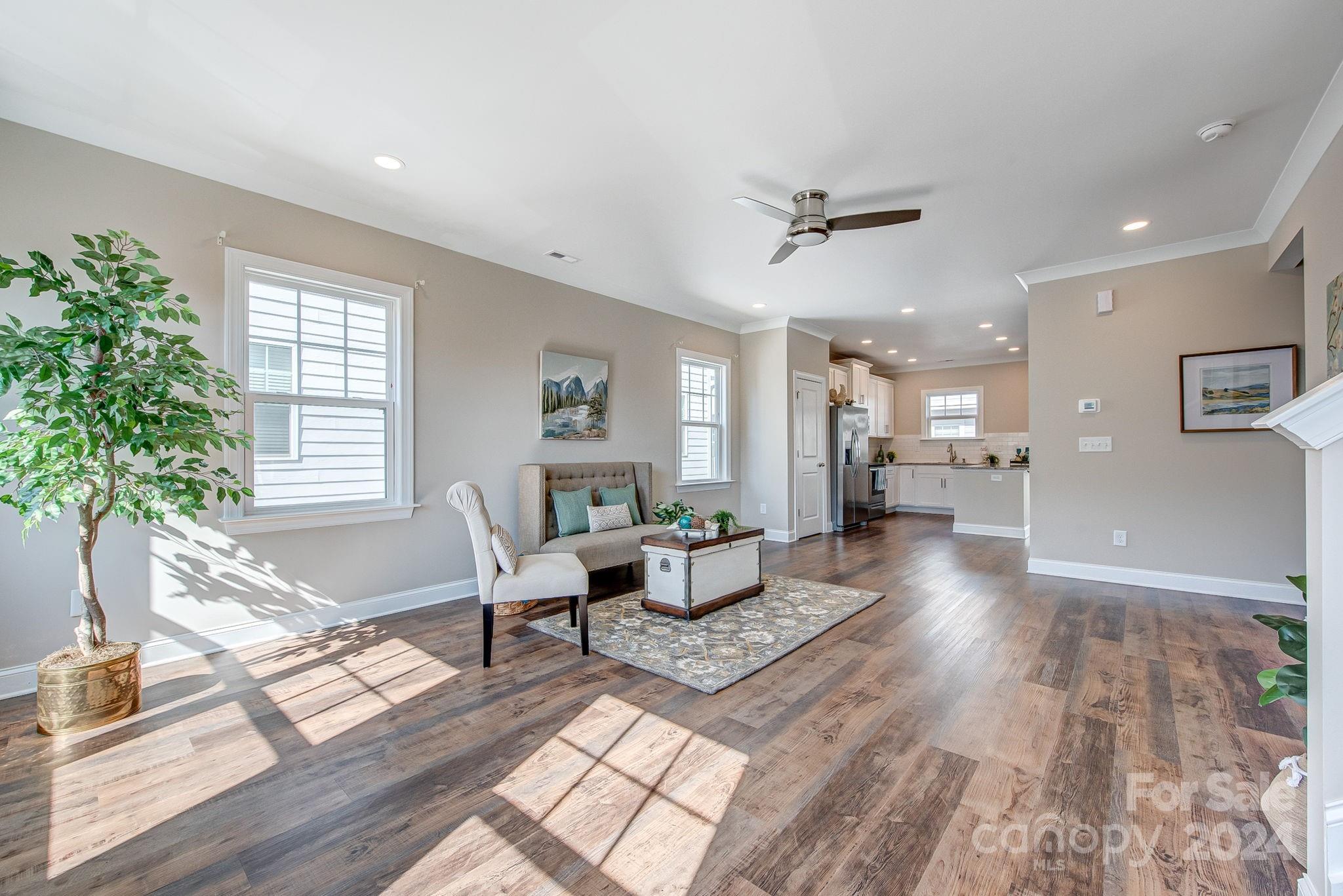 Belmont Crossing - Residential