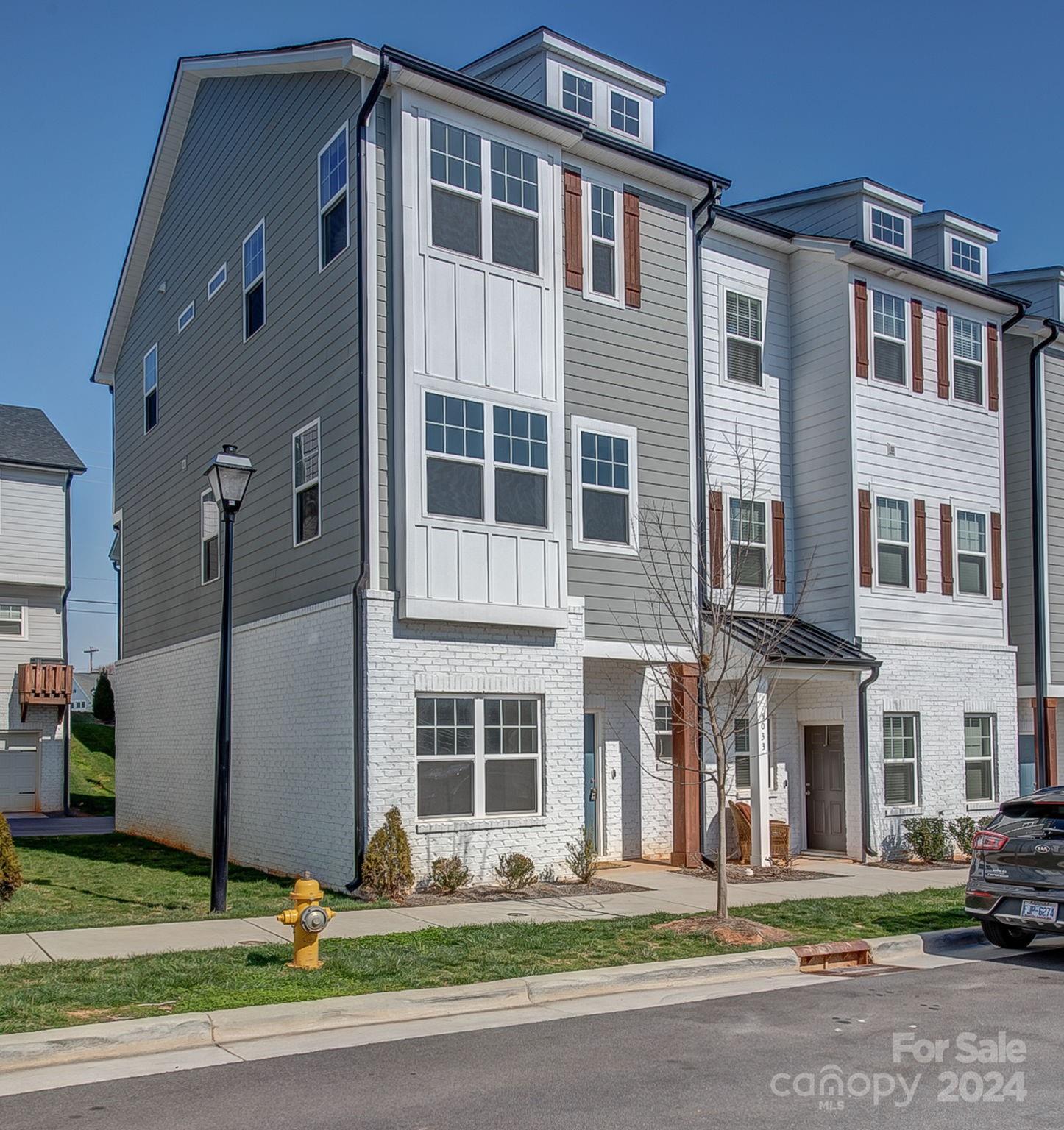 Belmont Crossing - Residential