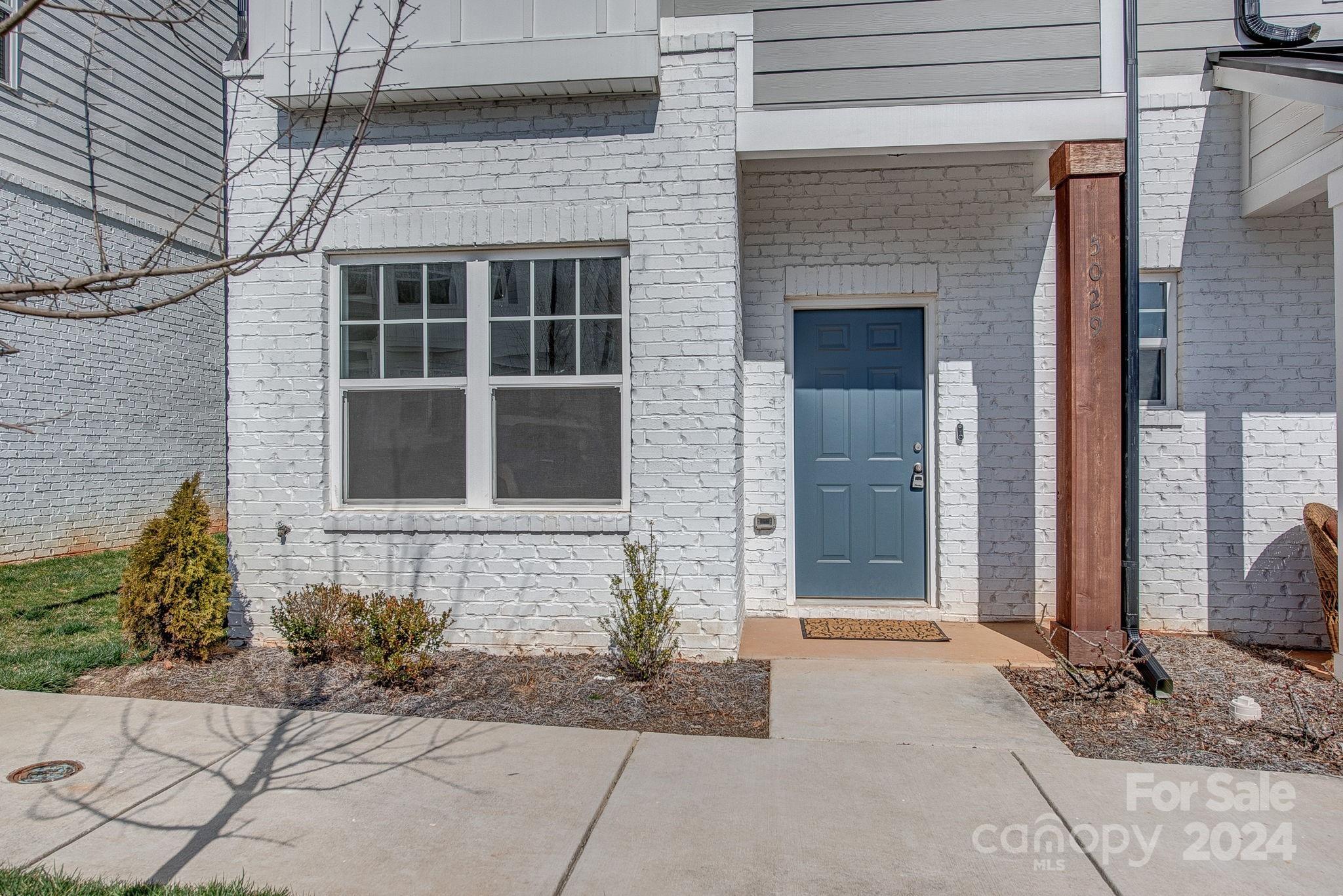 Belmont Crossing - Residential