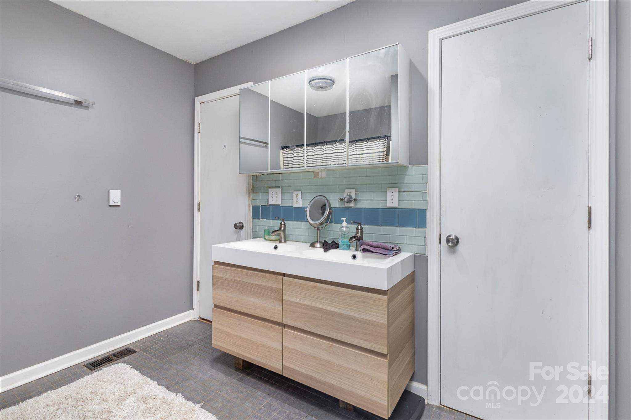 Heritage - Residential