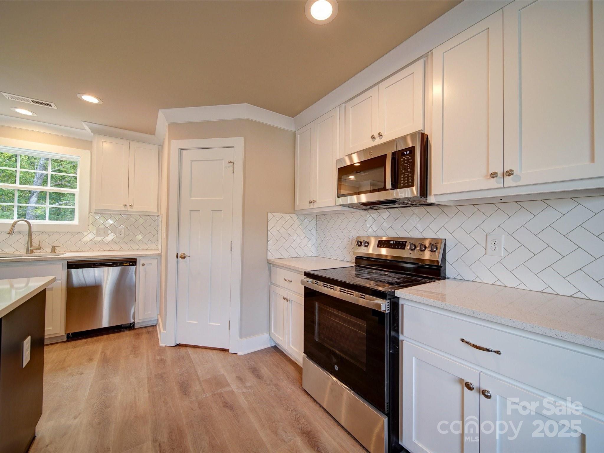 Oak Glen - Residential