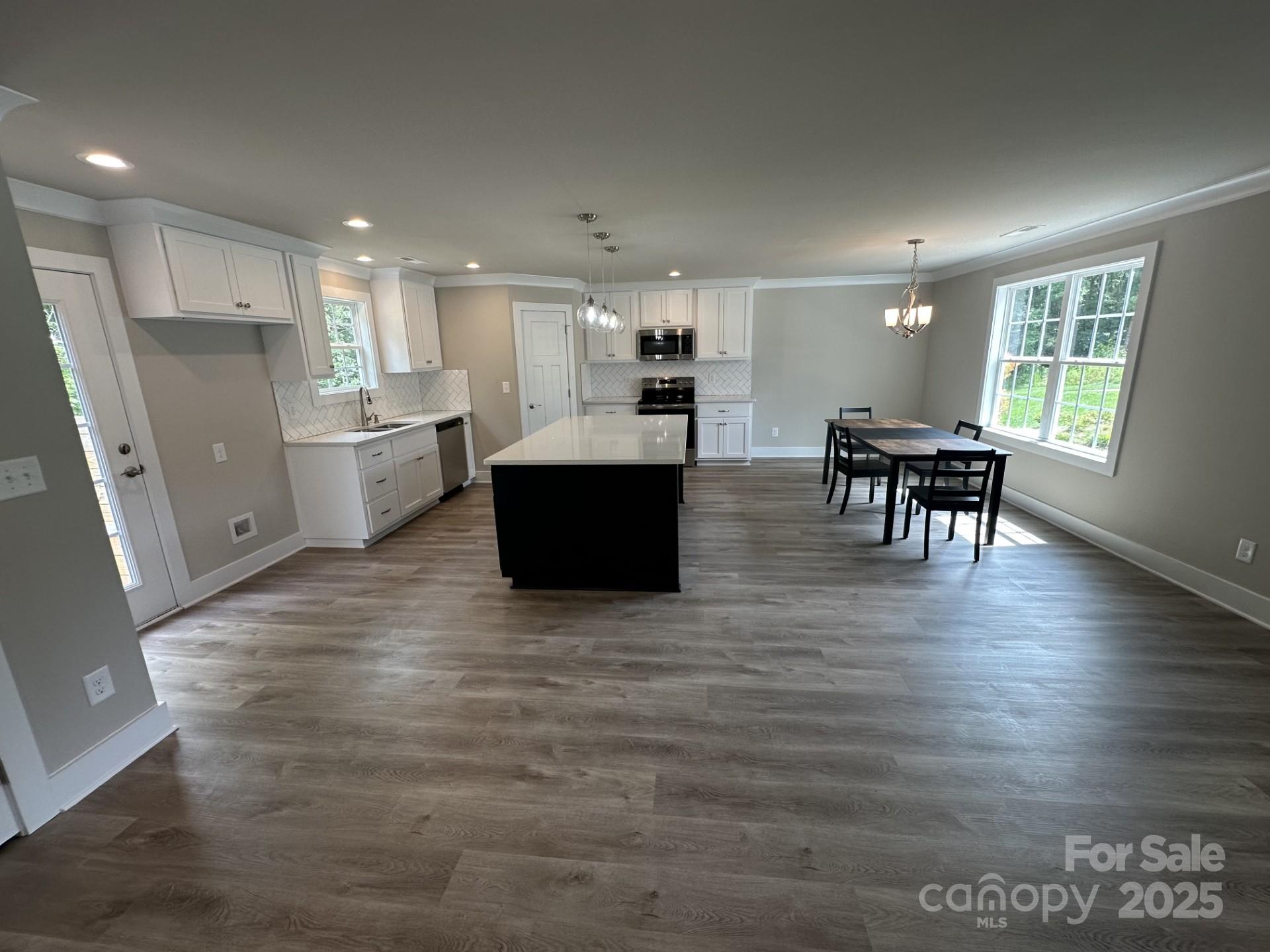 Oak Glen - Residential