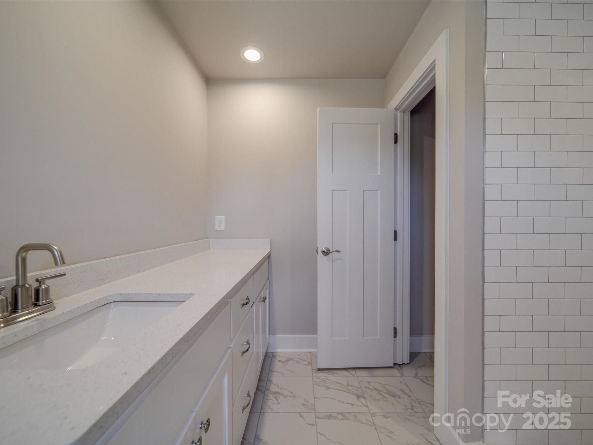 Oak Glen - Residential