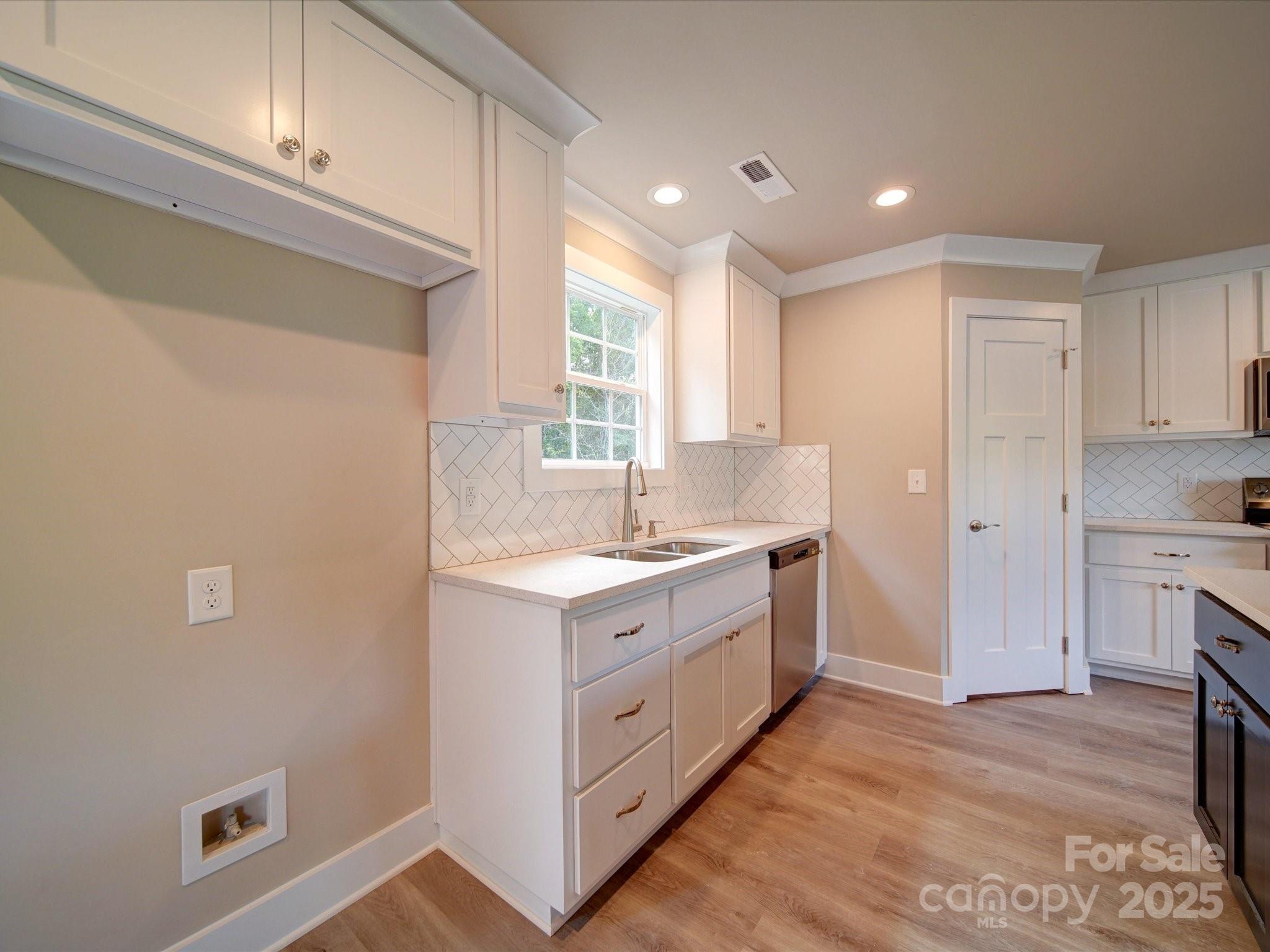 Oak Glen - Residential