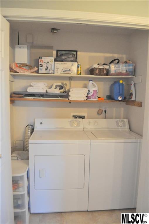 Kings Grant - Residential