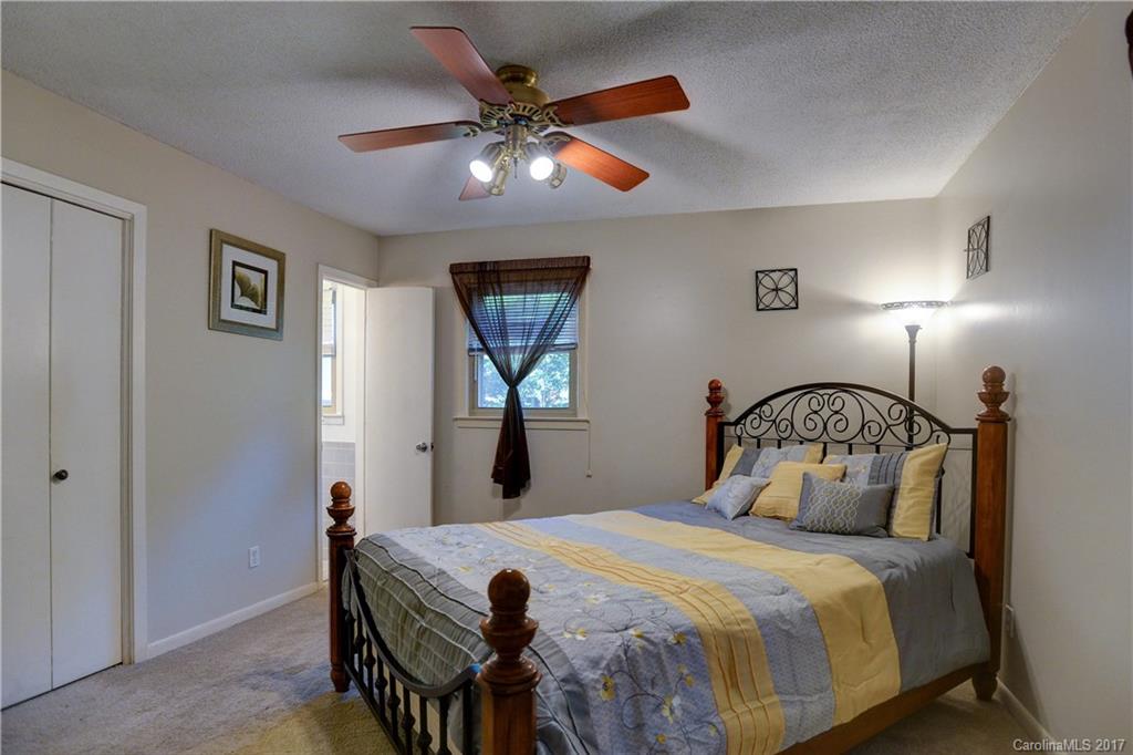 Royal Oaks - Residential