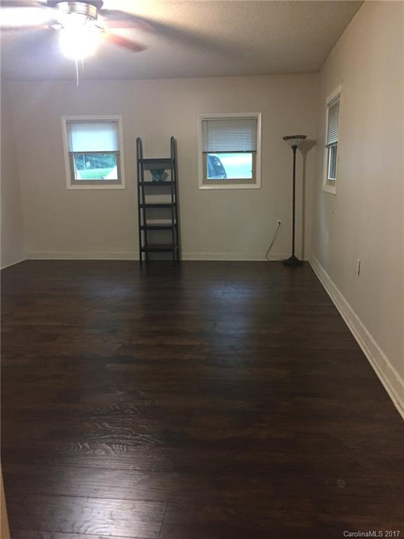 Royal Oaks - Residential