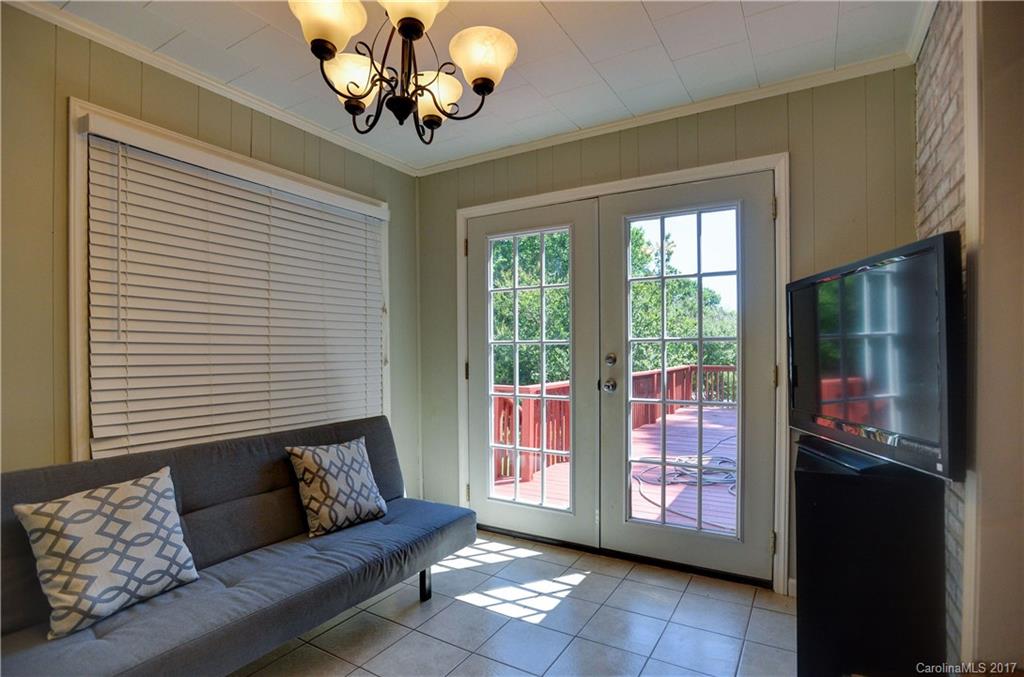 Royal Oaks - Residential