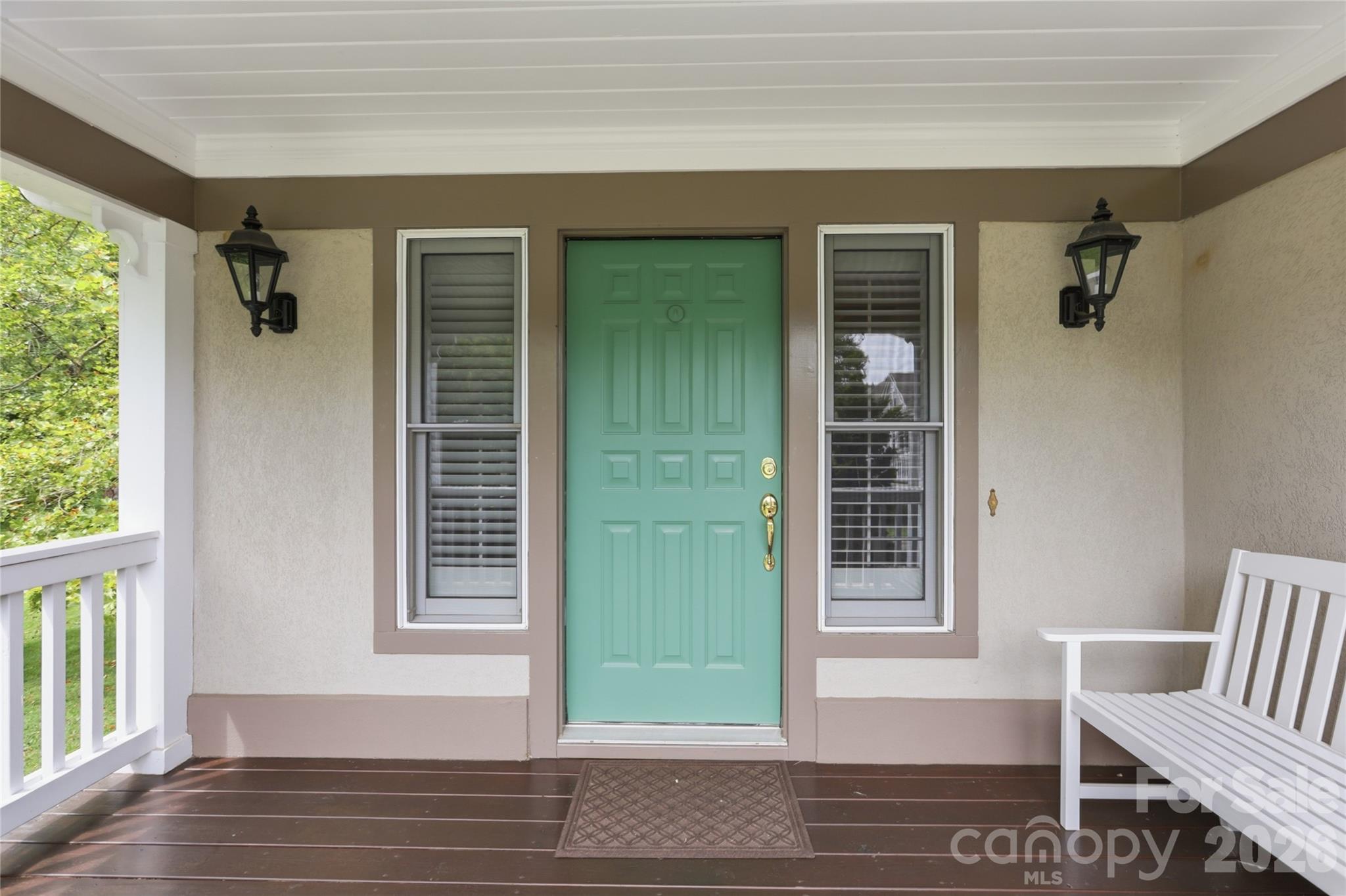 18 Creekside Way