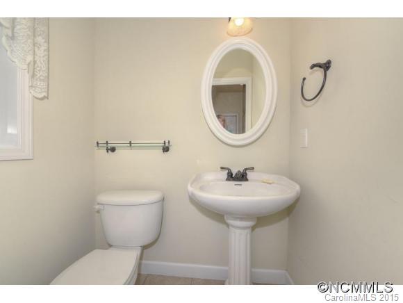 Town And Country Townhouses - Residential