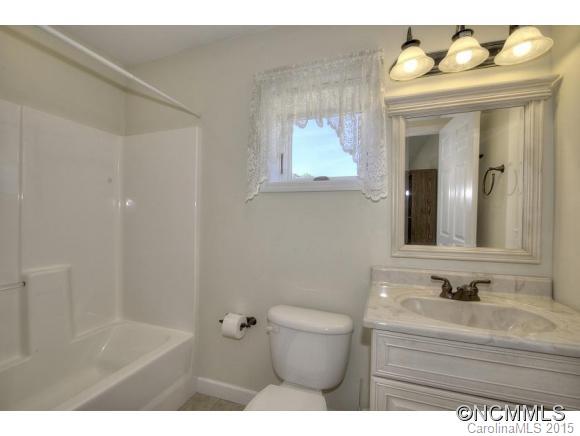 Town And Country Townhouses - Residential