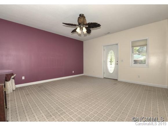 Town And Country Townhouses - Residential