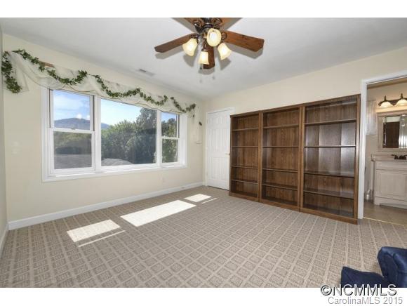 Town And Country Townhouses - Residential