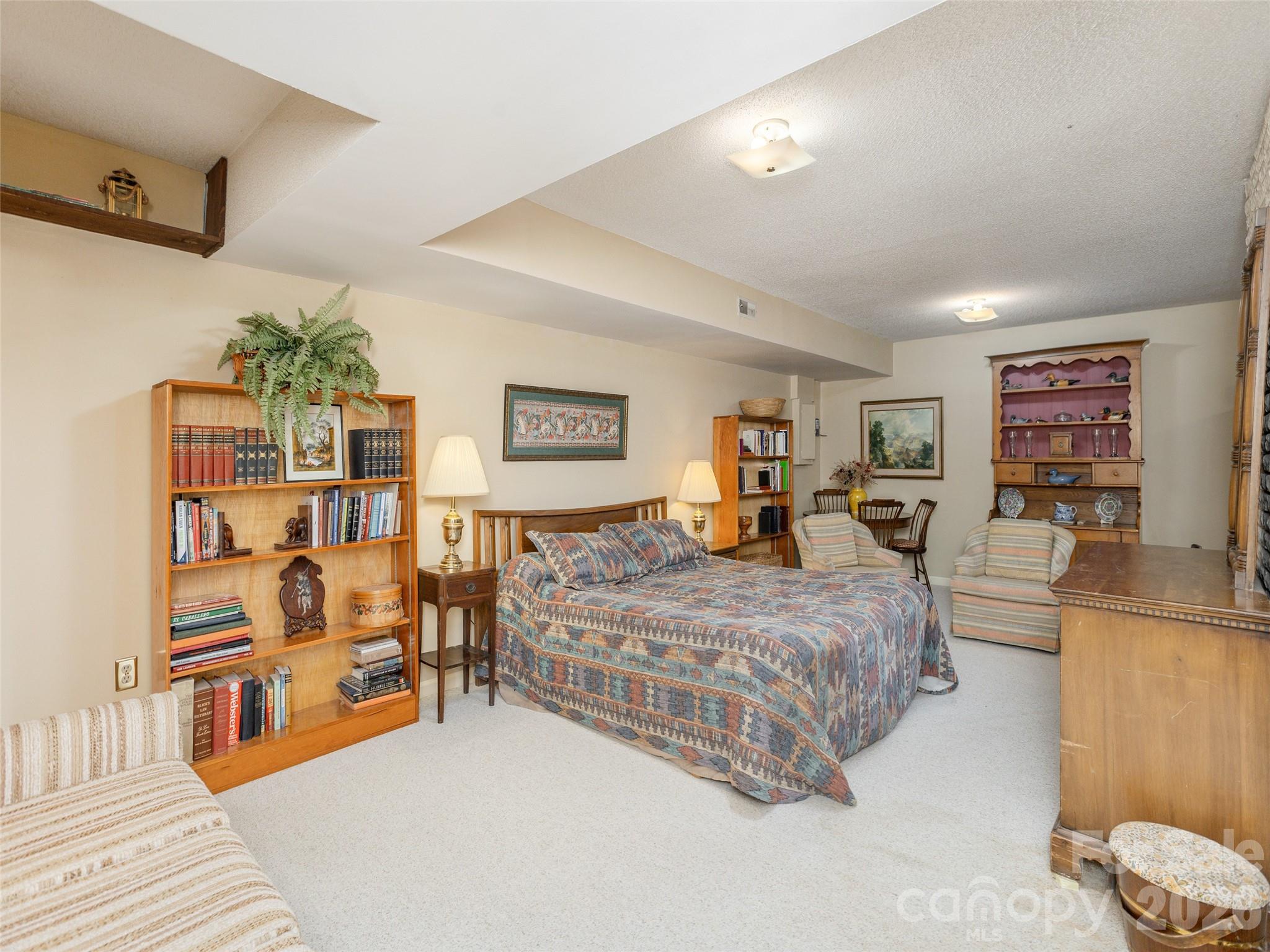 Sky Lake Estates - Residential