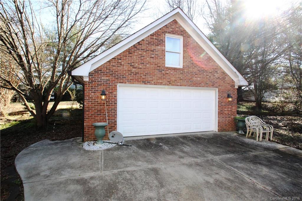 Carolando - Residential