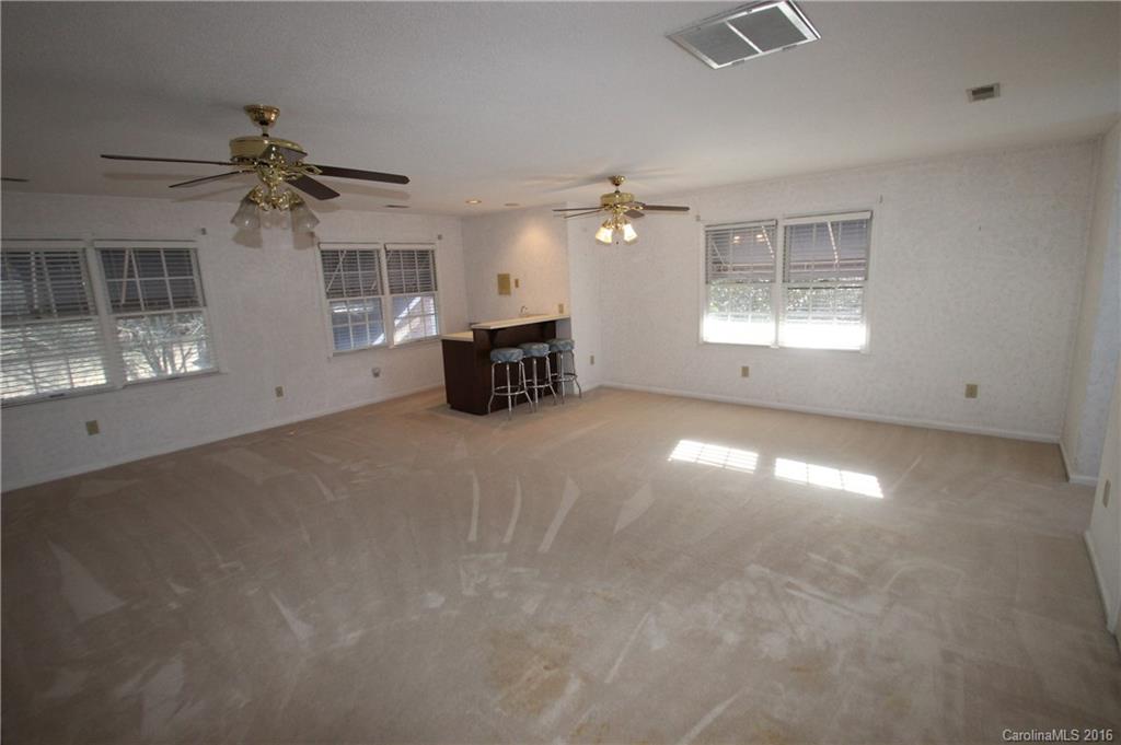 Carolando - Residential