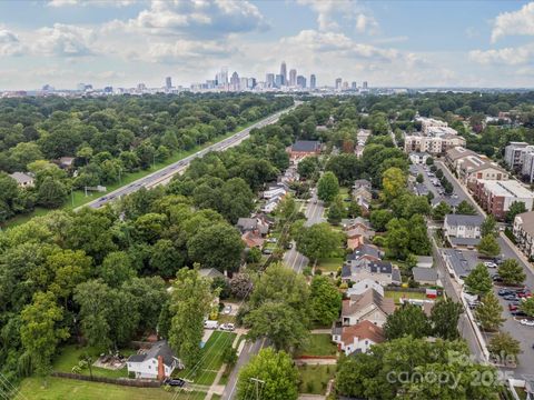 Photo of 2629 Commonwealth Avenue, Charlotte, NC 28205 (MLS # 4296886) Photo of 2629 Commonwealth Avenue, Charlotte, NC 28205 (MLS # 4296886)