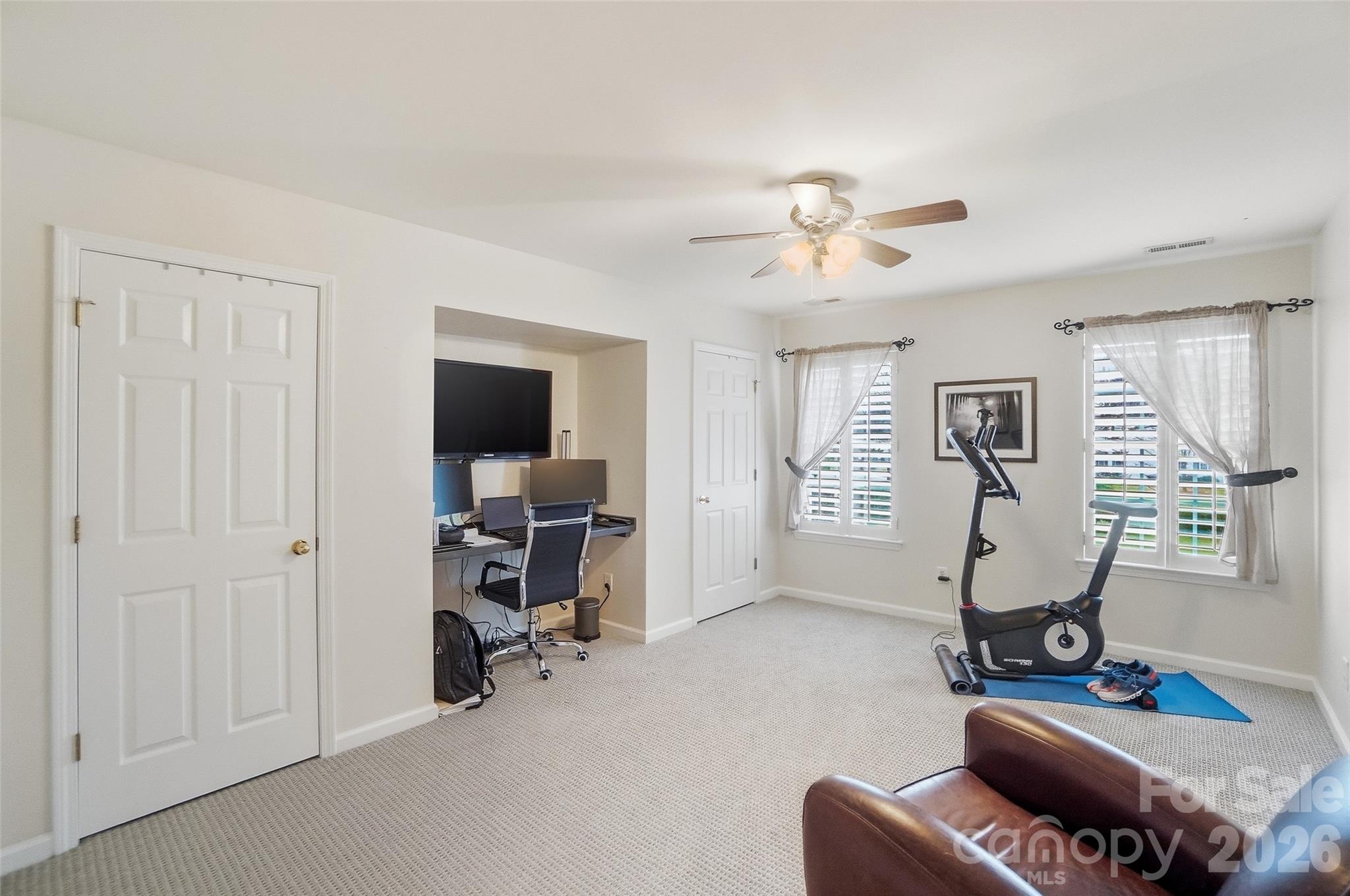 Crown Harbor - Residential