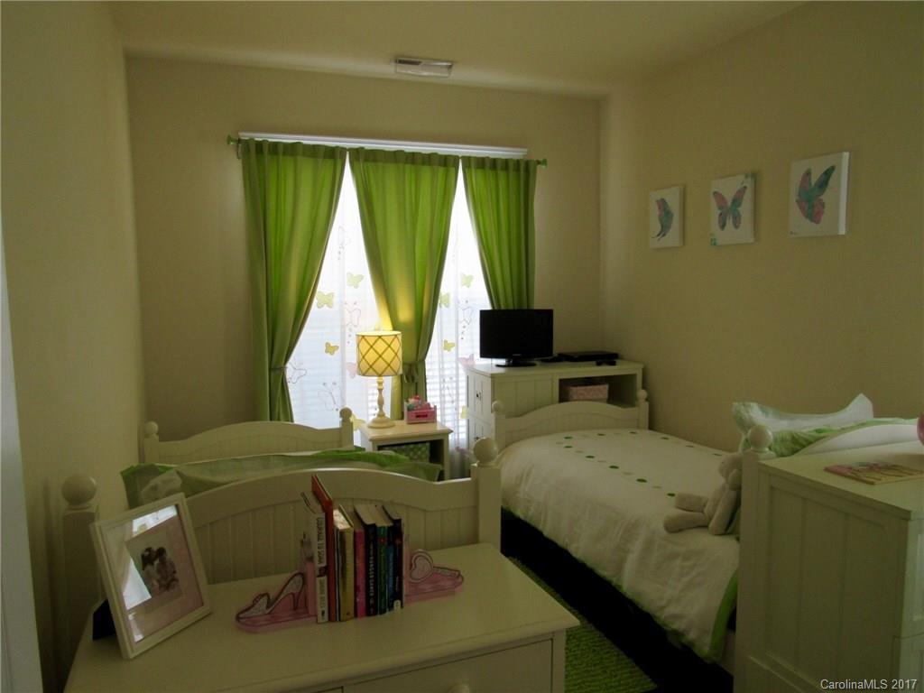 The Park At Oaklawn - Residential