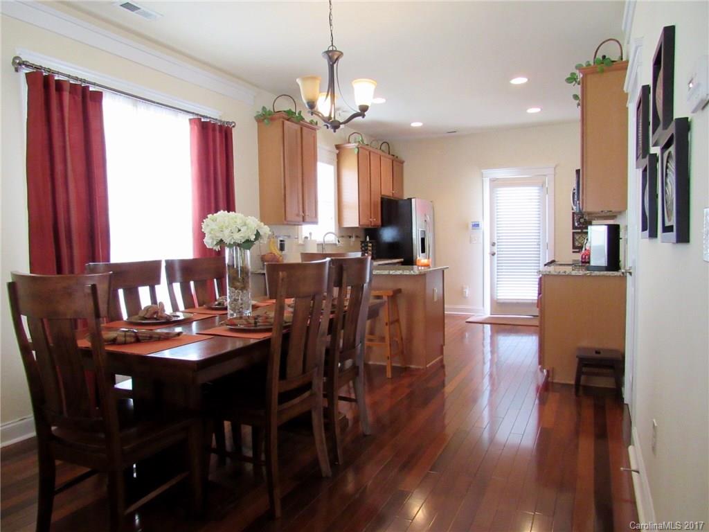 The Park At Oaklawn - Residential