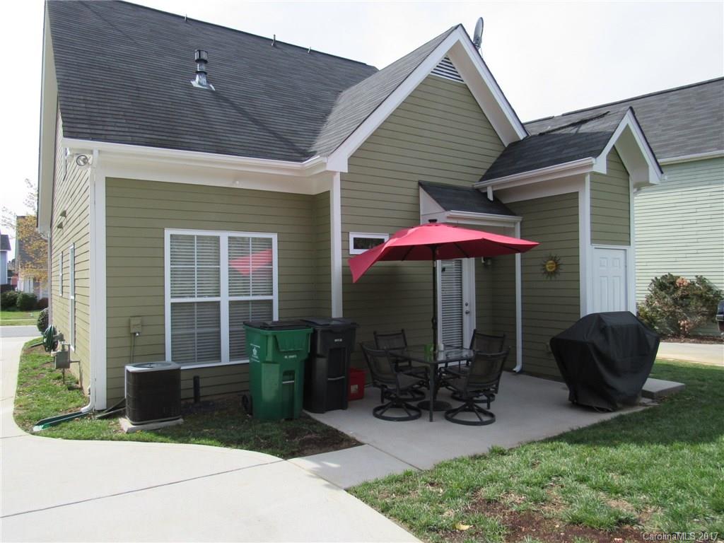 The Park At Oaklawn - Residential